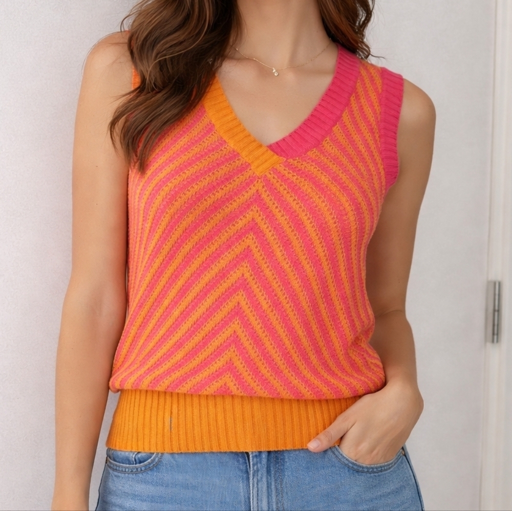Bright Colorful Knit Two-tone V-Neck Chevron Sleeveless Sweater